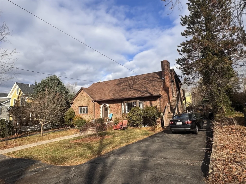 10-12 Webster St, Winchester