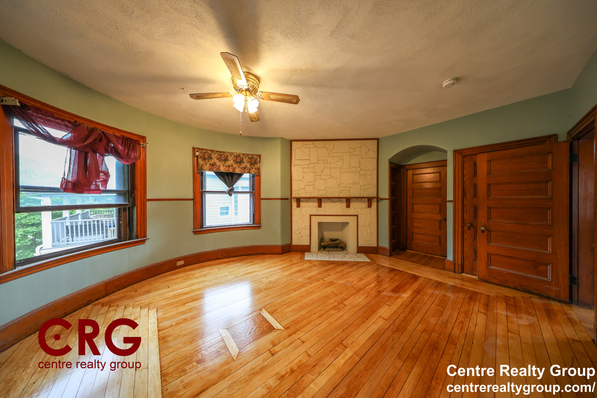 22 Grand View Ave, Prospect Hill