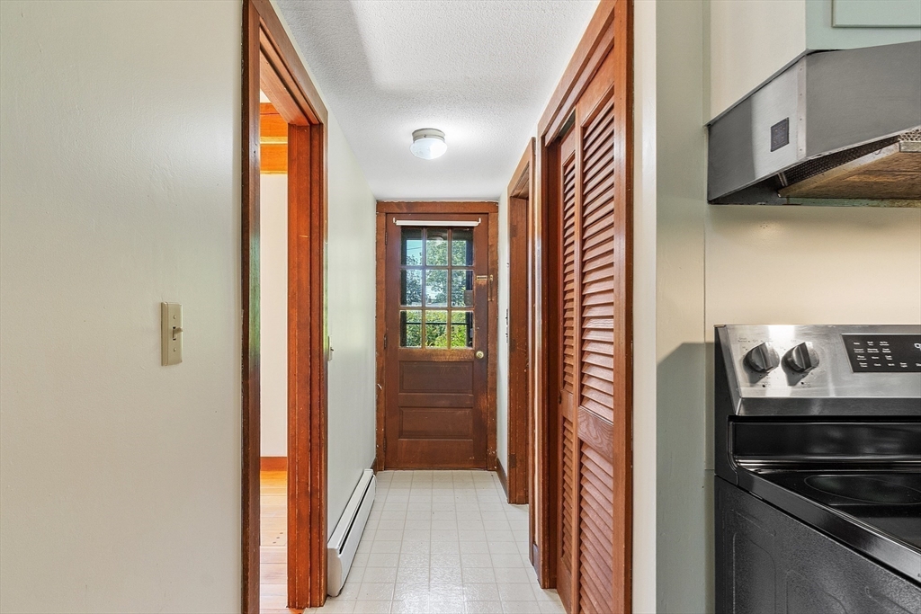 4 Lowest Ln, Rockport