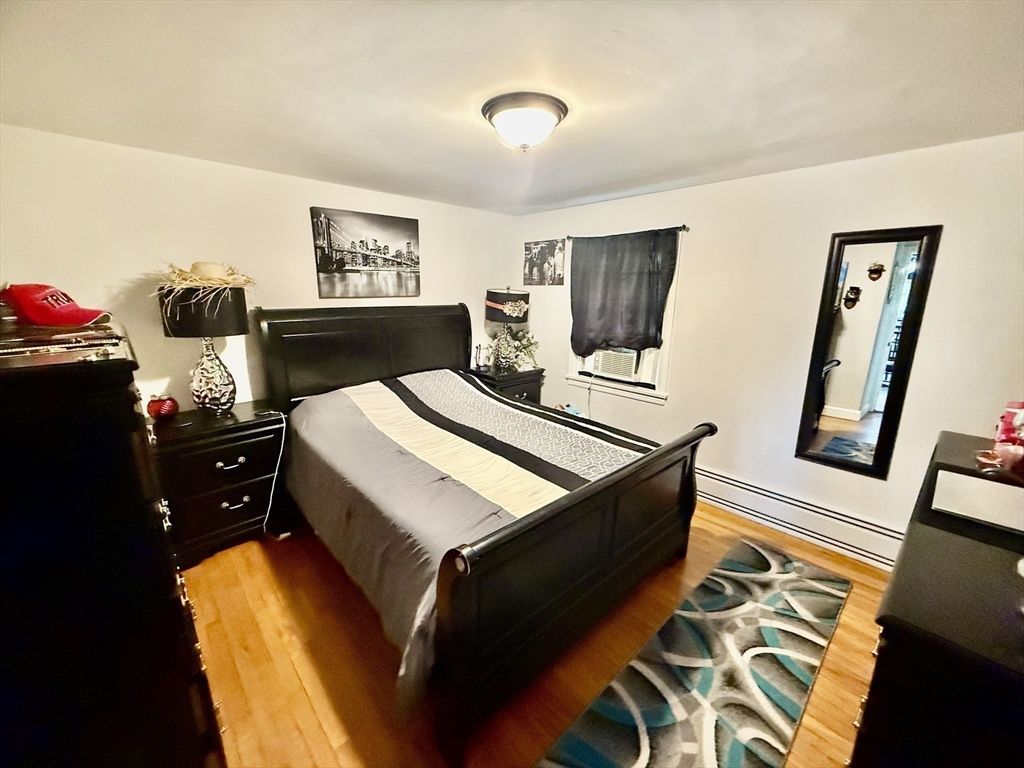 21 Langlois Ave, Southbridge