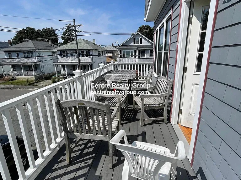 23 Berwick Rd, Tufts University