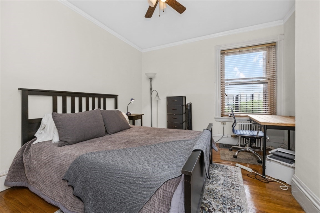 246 Beacon St, Back Bay