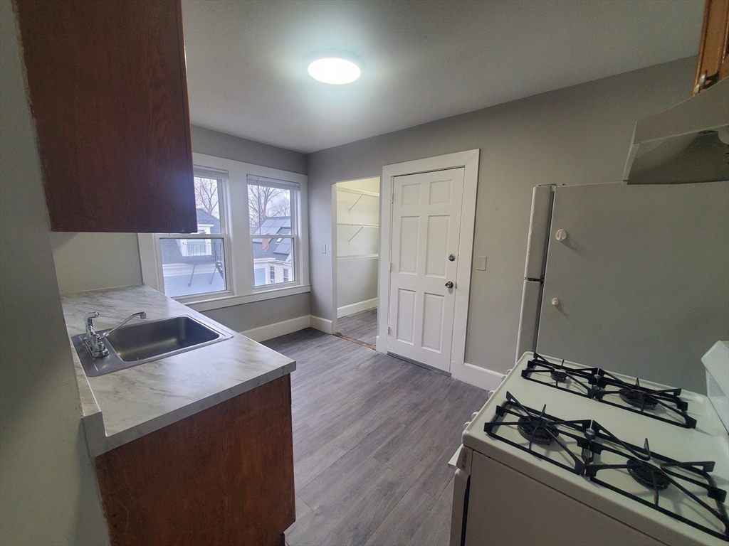 6 Boyd St, Dorchester