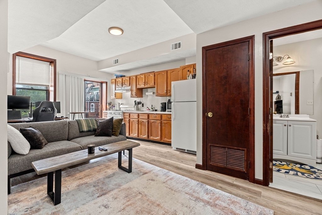 141 Emerson St, South Boston