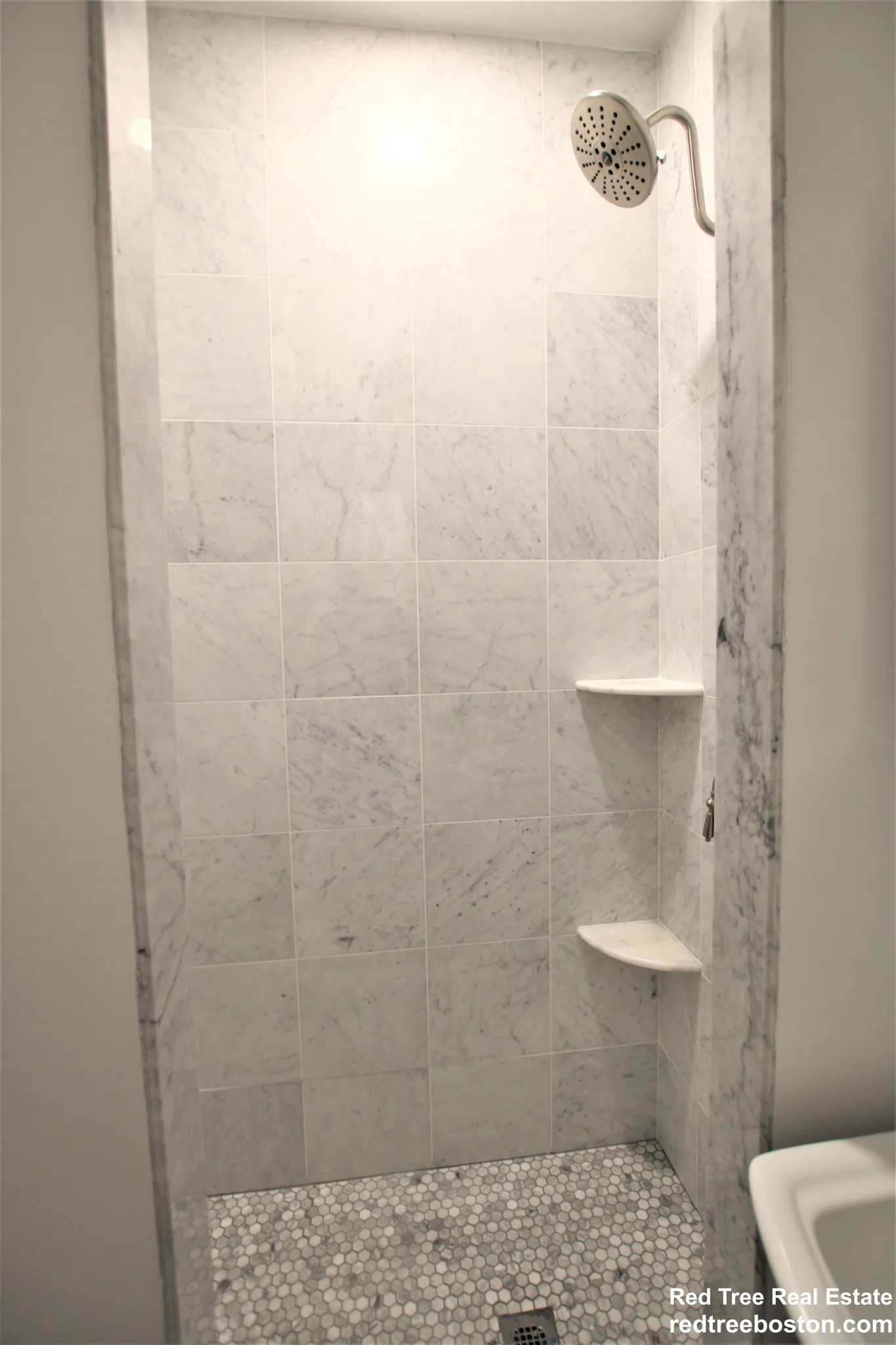 24 Phillips St, Beacon Hill