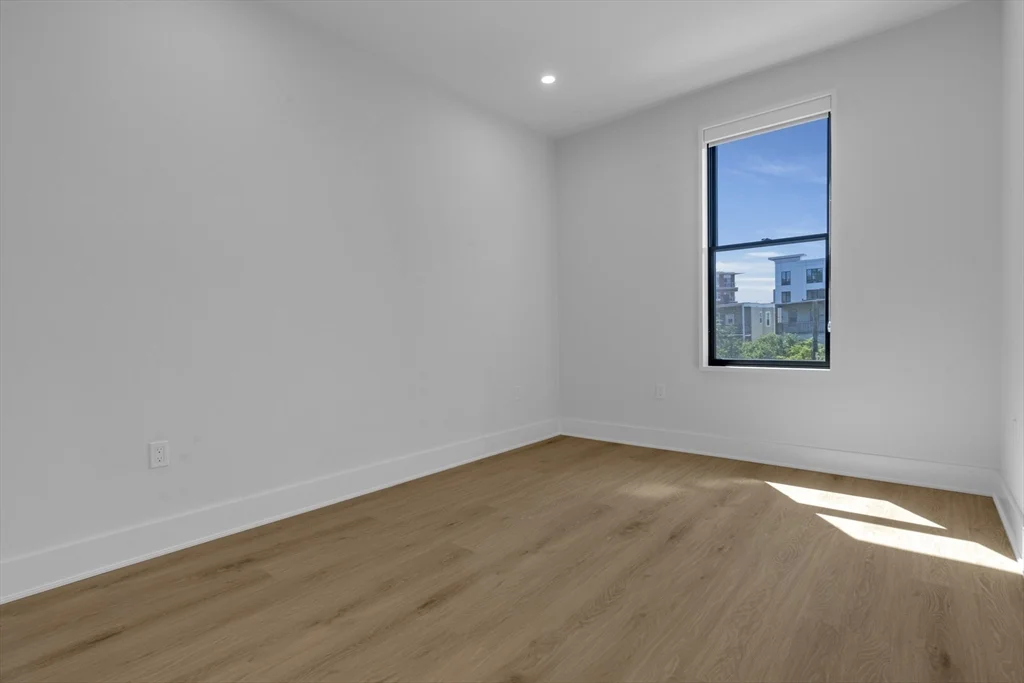 69 Bailey St, Dorchester