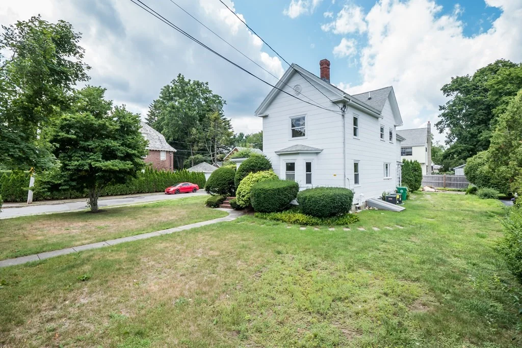 92 Clinton Pl, Newton