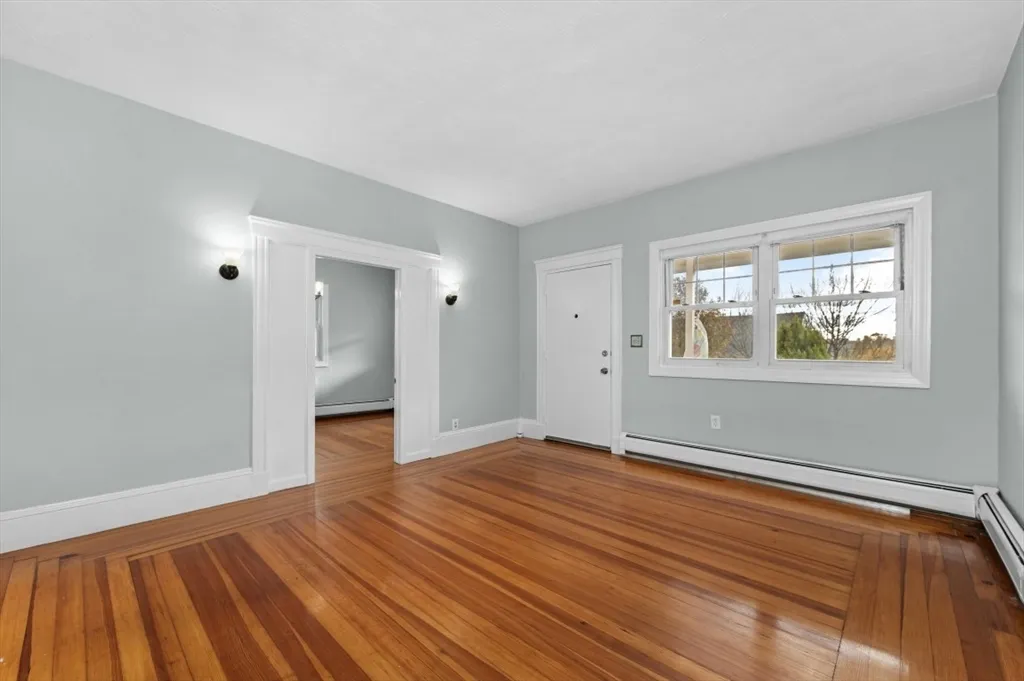 537 Park Ave, Revere