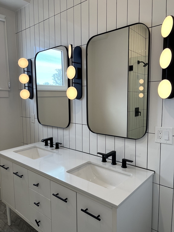 31 Savin Hill Ave, Dorchester