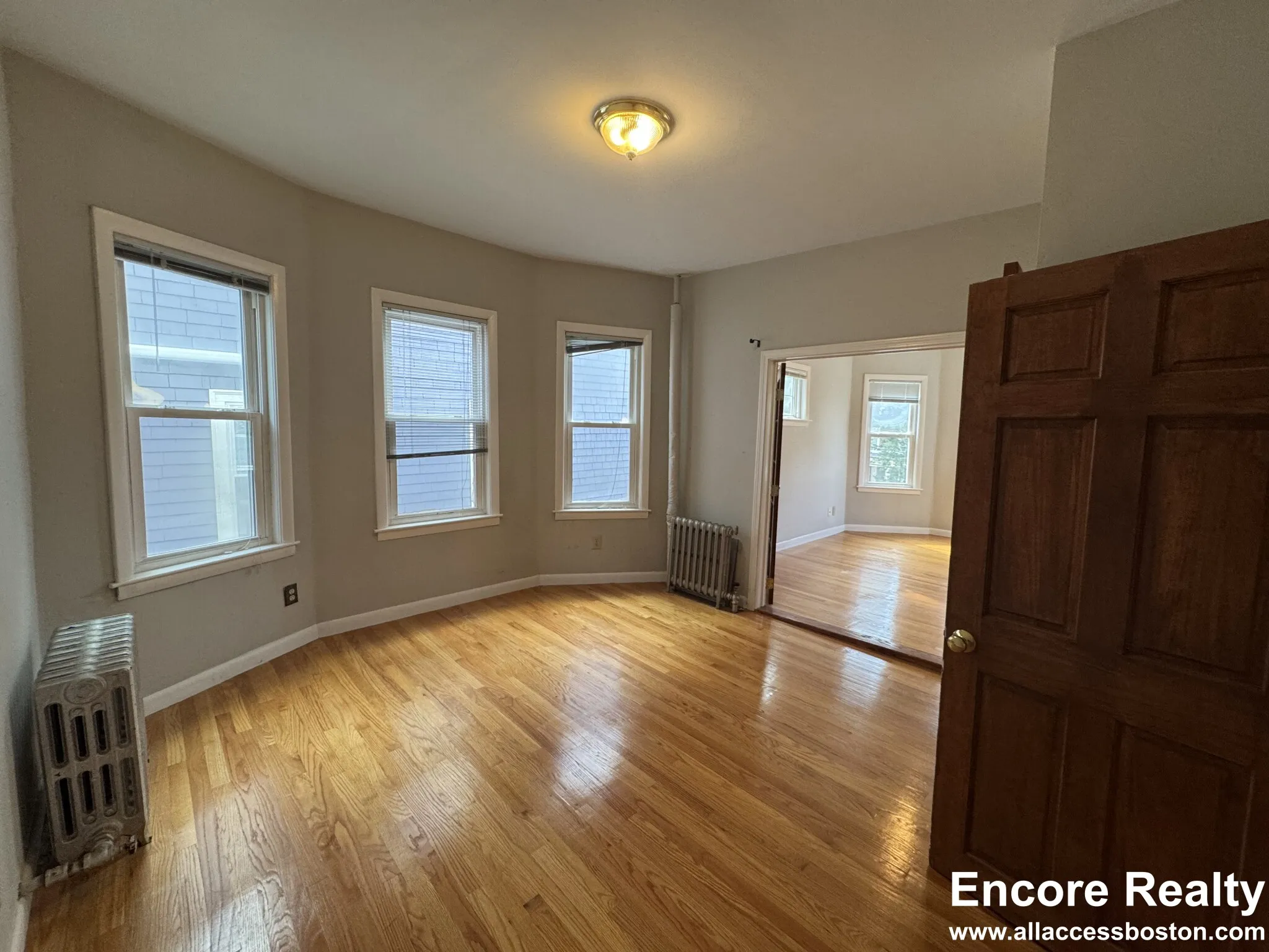 23 Tufts St, Cambridgeport