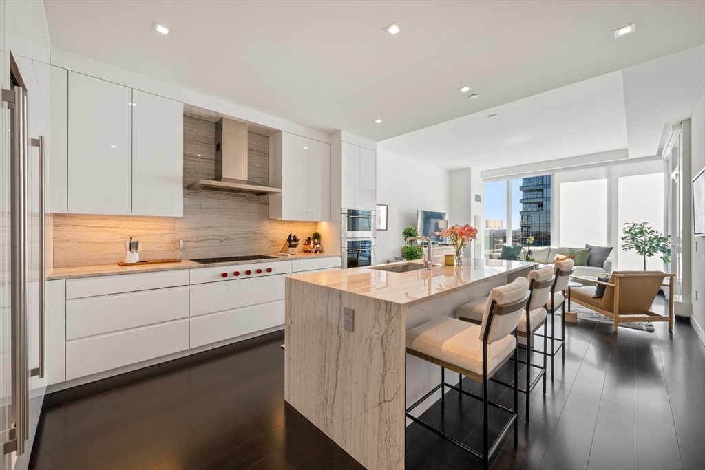 150 Seaport Blvd, Seaport District