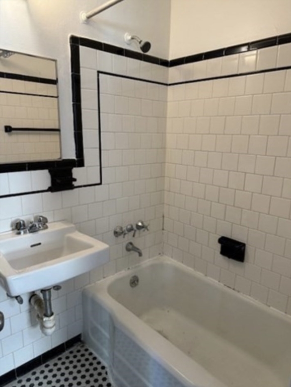 7 Fortesque Ter, Lynn