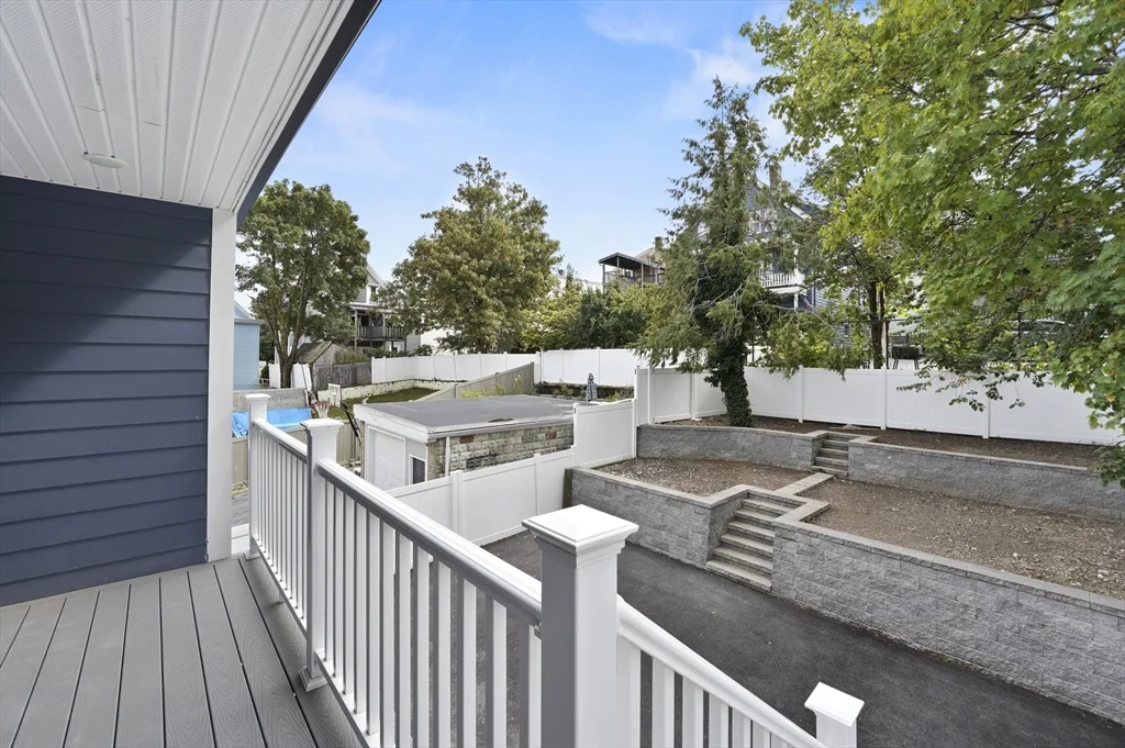 17 Wellington, Winter Hill