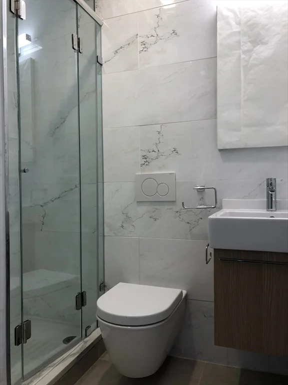 65 Burbank St, Fenway