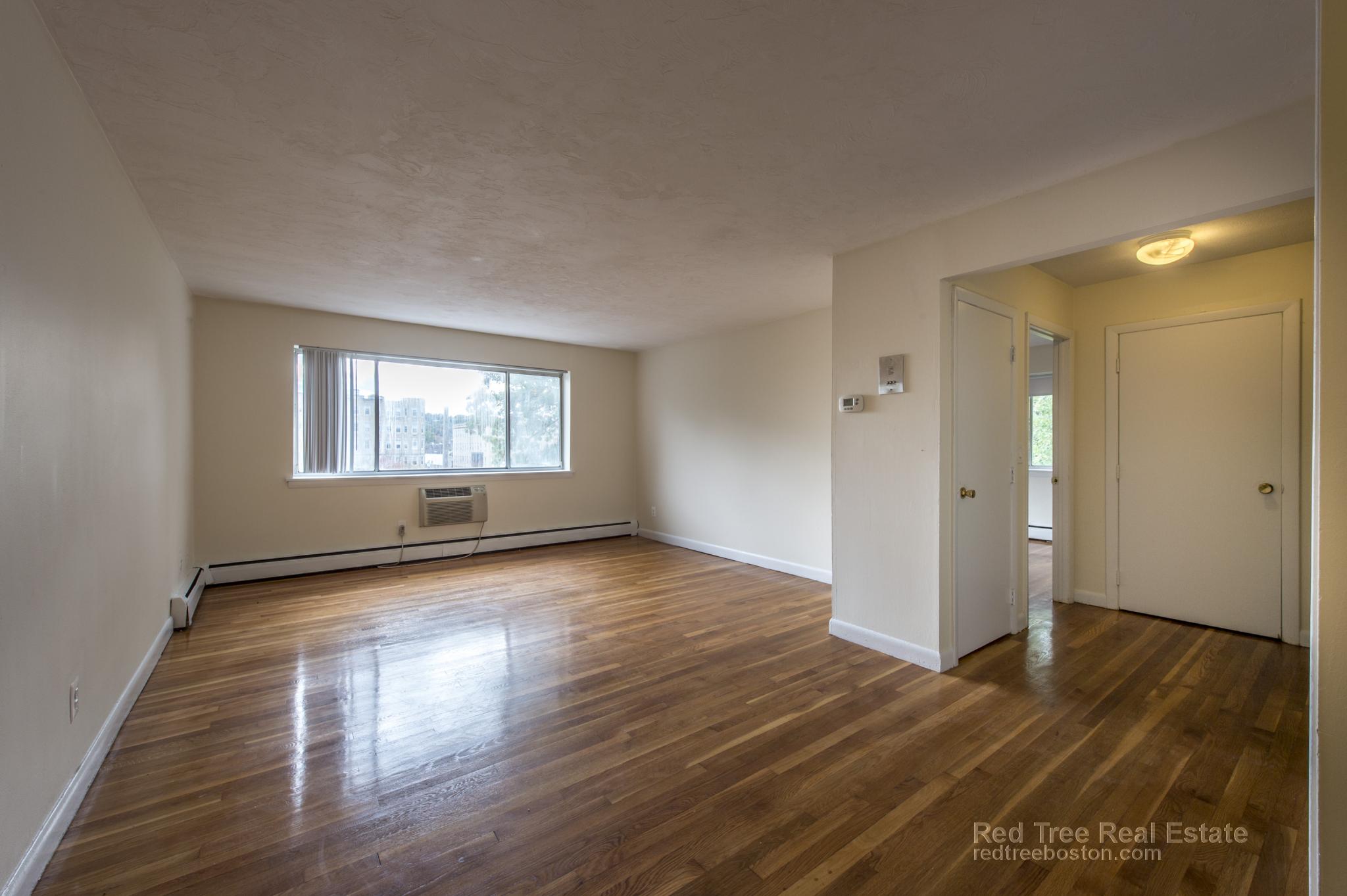 88 Gardner St, Allston