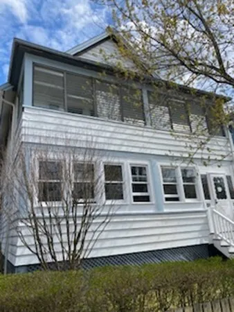 98 Alpine St, Neighborhood Nine