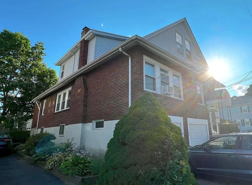 12 Homer St, Watertown