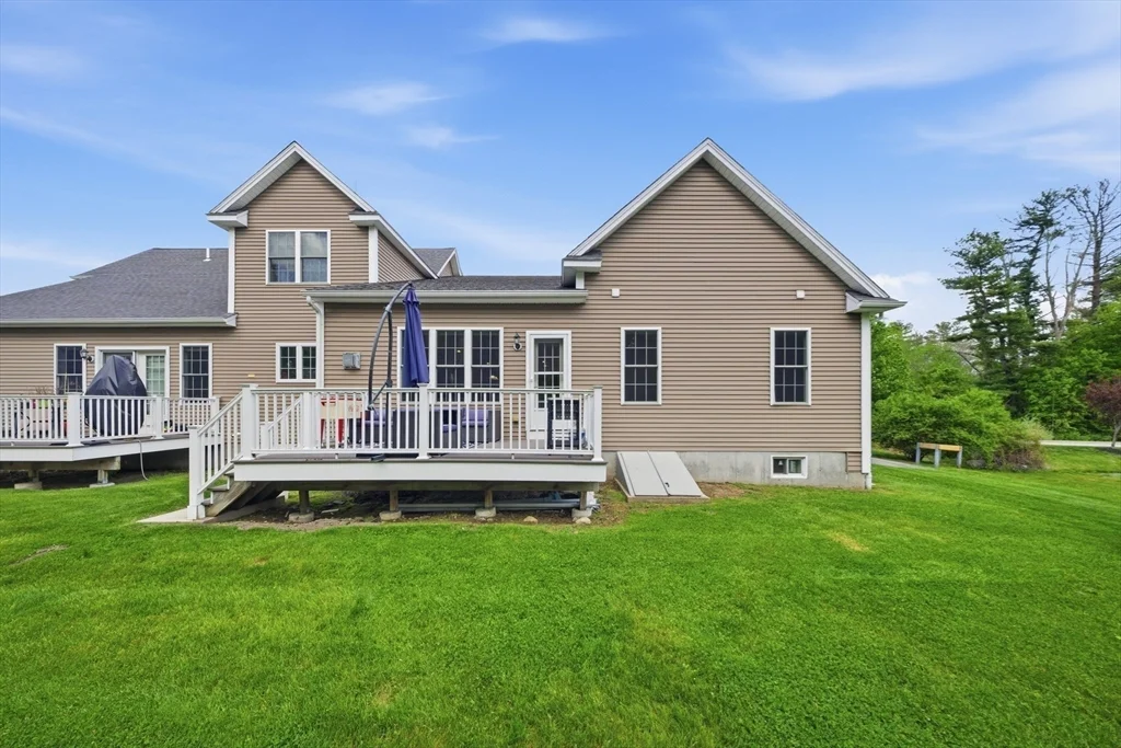 2 Williamsburg Way, Medway