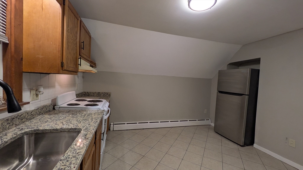 19 Harrison Ave, Taunton