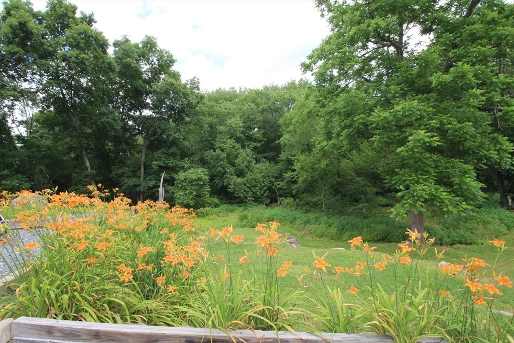 218 Thurber Ave, Attleboro