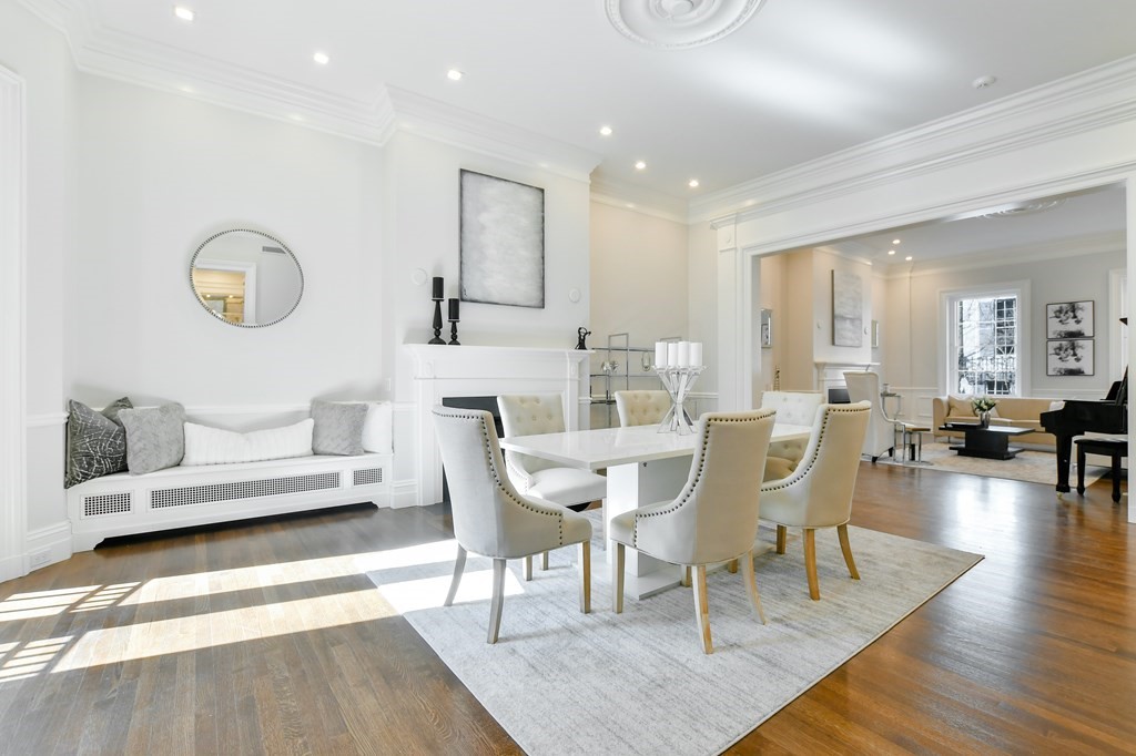 20 Chestnut St, Beacon Hill