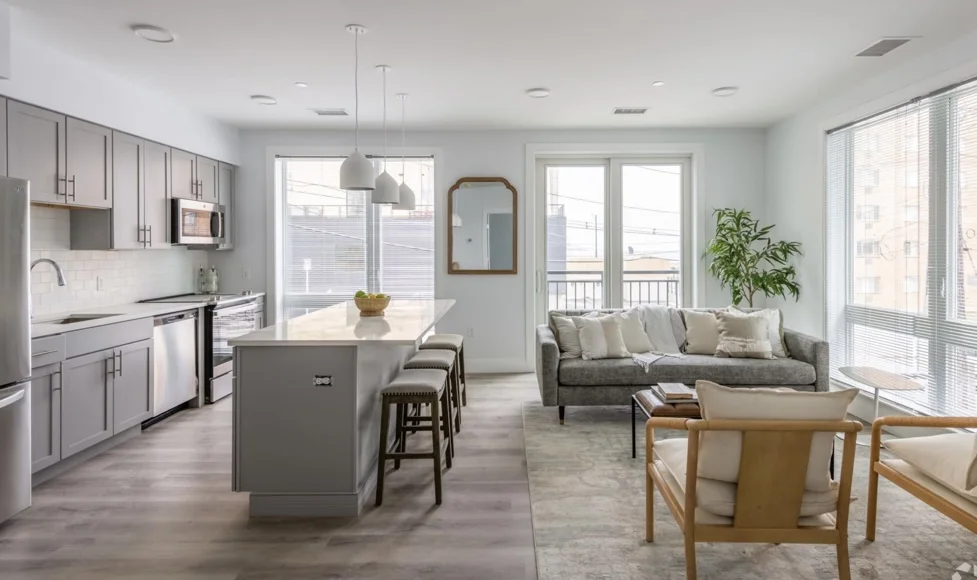 90 Ocean Ave, Revere