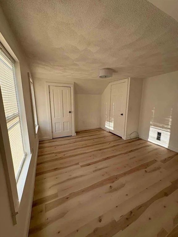 40 Green St, Milford