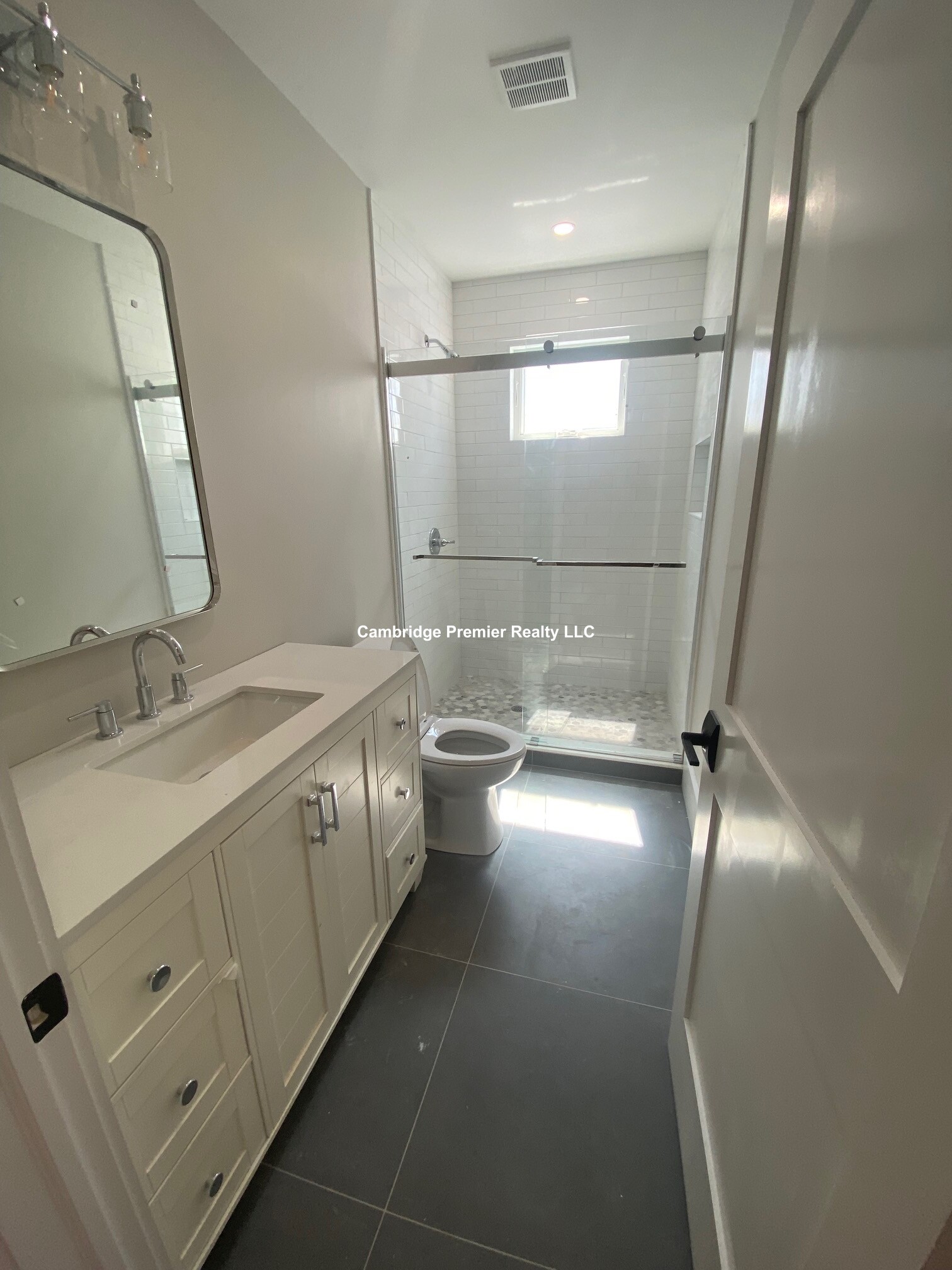 132 Central St, Winter Hill