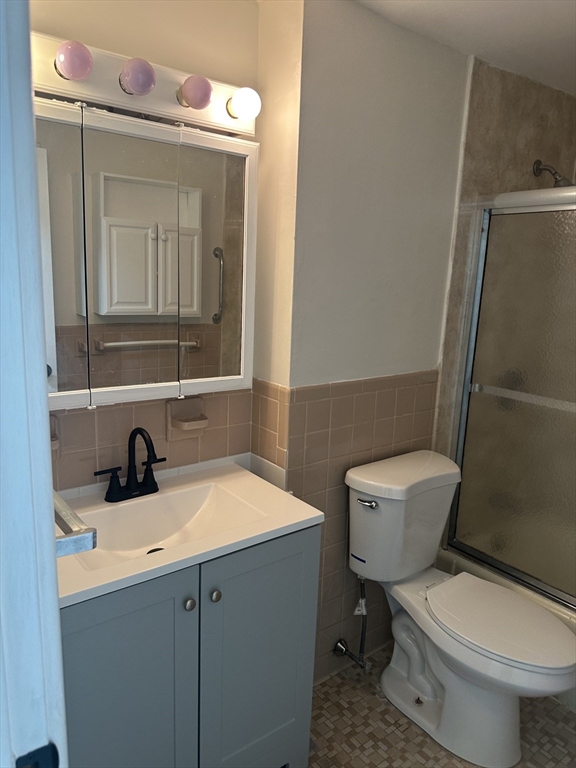 14 Nelson Dr, Randolph