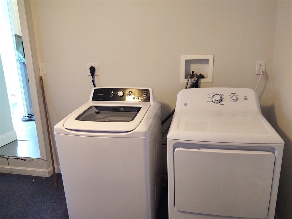 20 Fay Ct, Marlborough