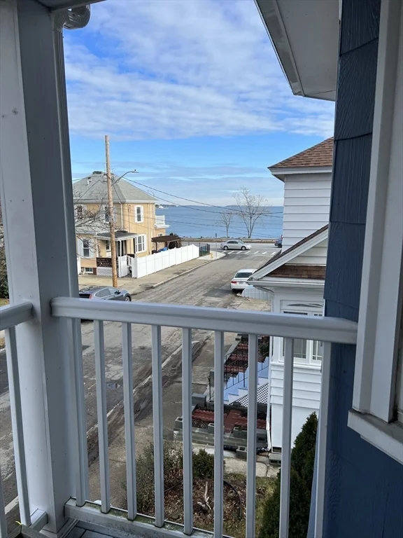 331 Atlantic St, Wollaston