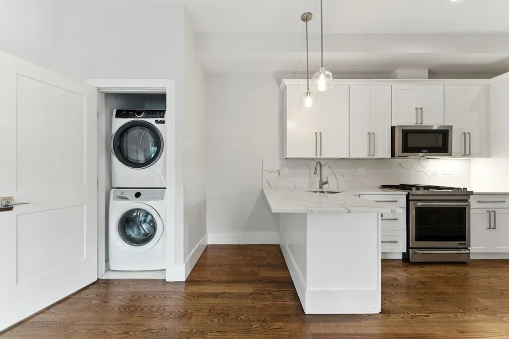 64 Gove St, East Boston