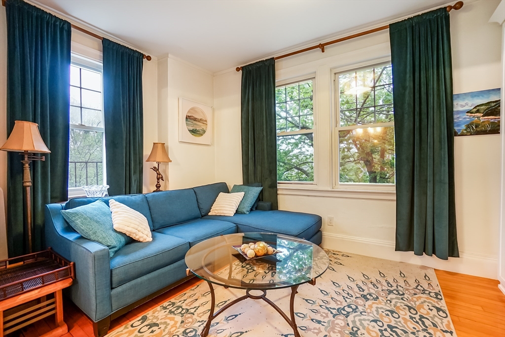 569 Franklin St, Melrose