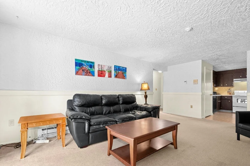 318 Codman Hill, Boxborough