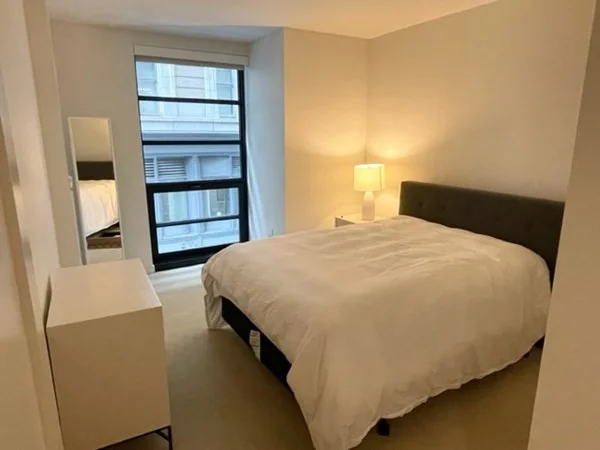 580 Washington St, Downtown