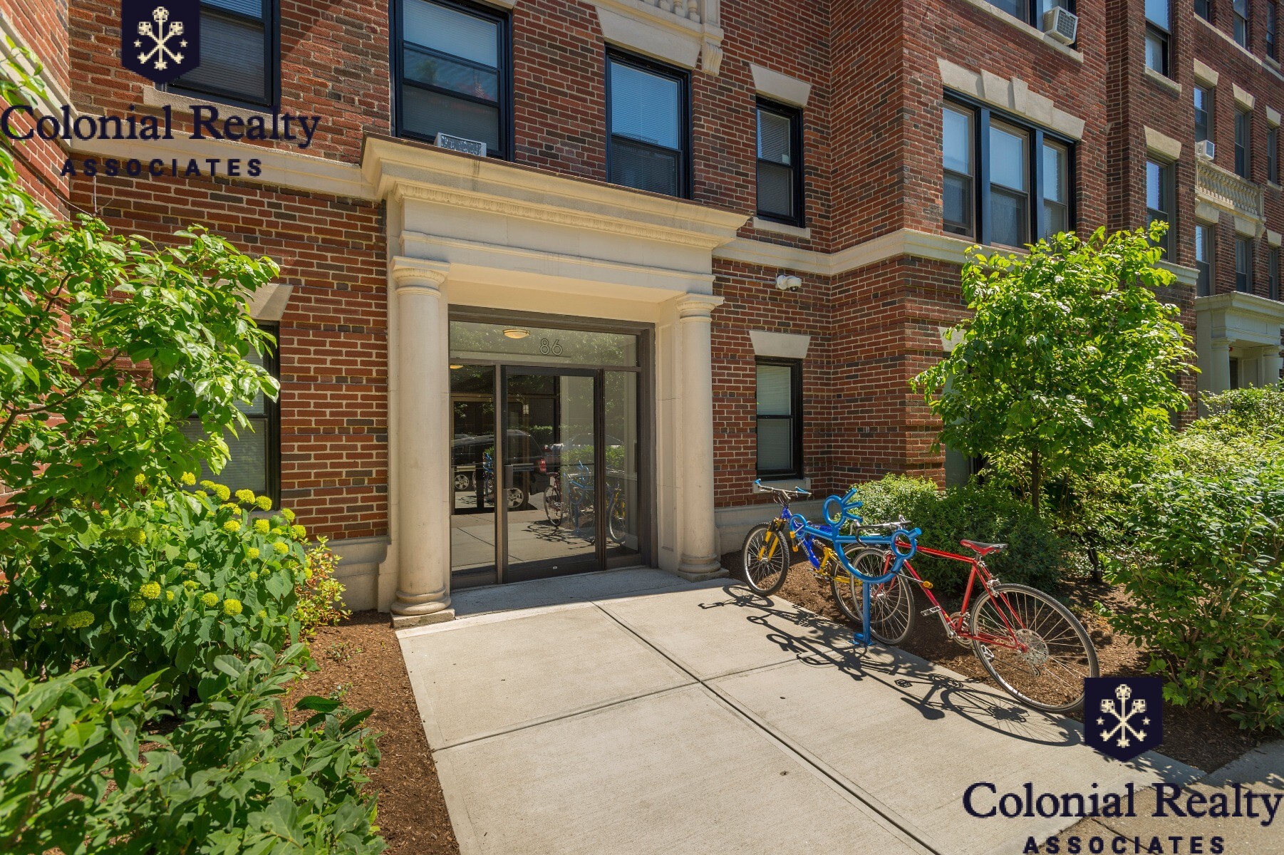 82 Brainerd Rd, Allston