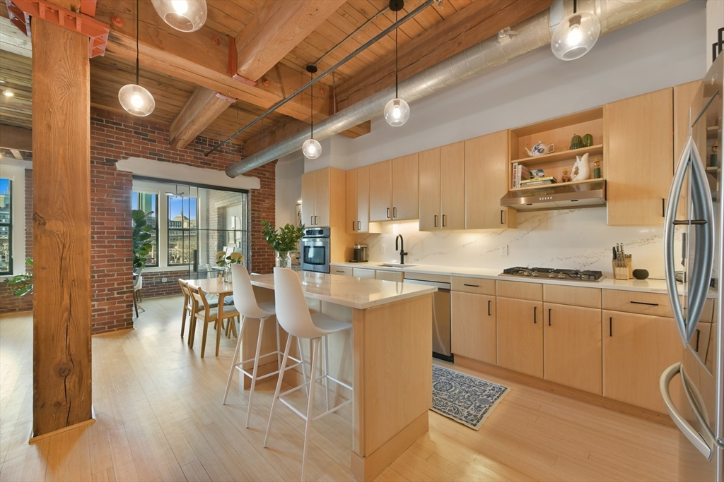 9 West Broadway, South Boston