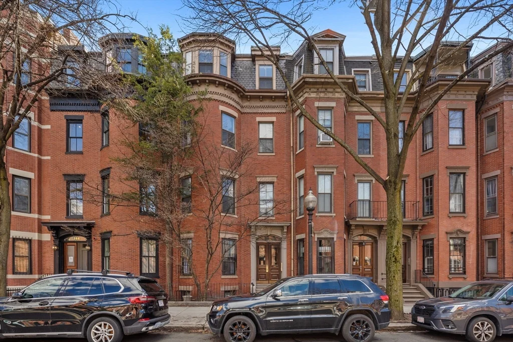 146 Warren Ave, South Boston