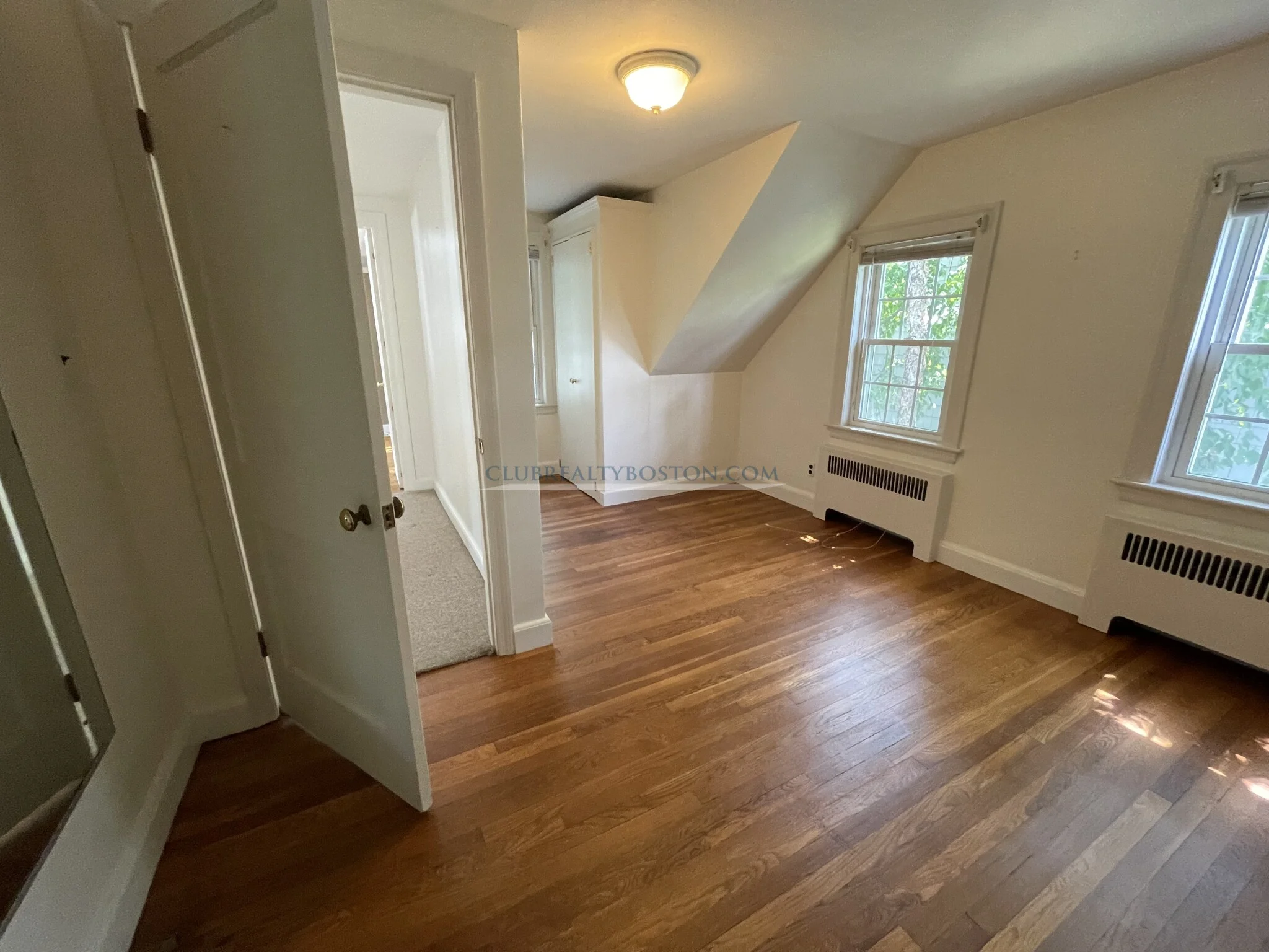 49 Beal Rd, Warrendale