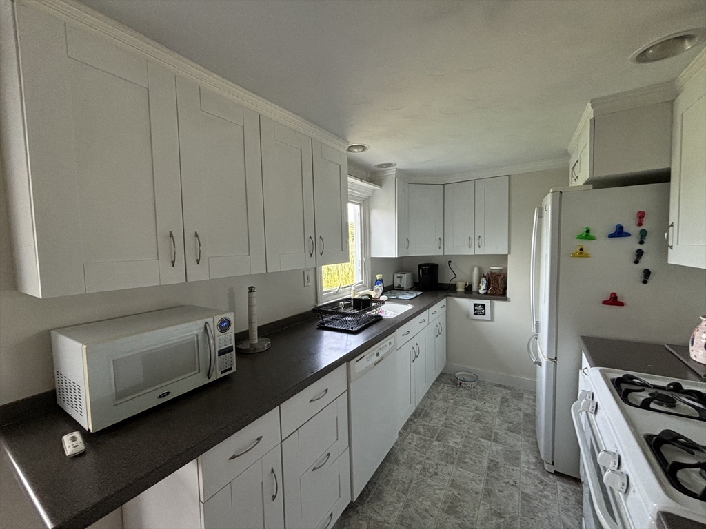 76 Bayberry Rd, Marshfield