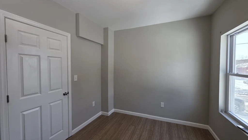 31 Hicks St, New Bedford