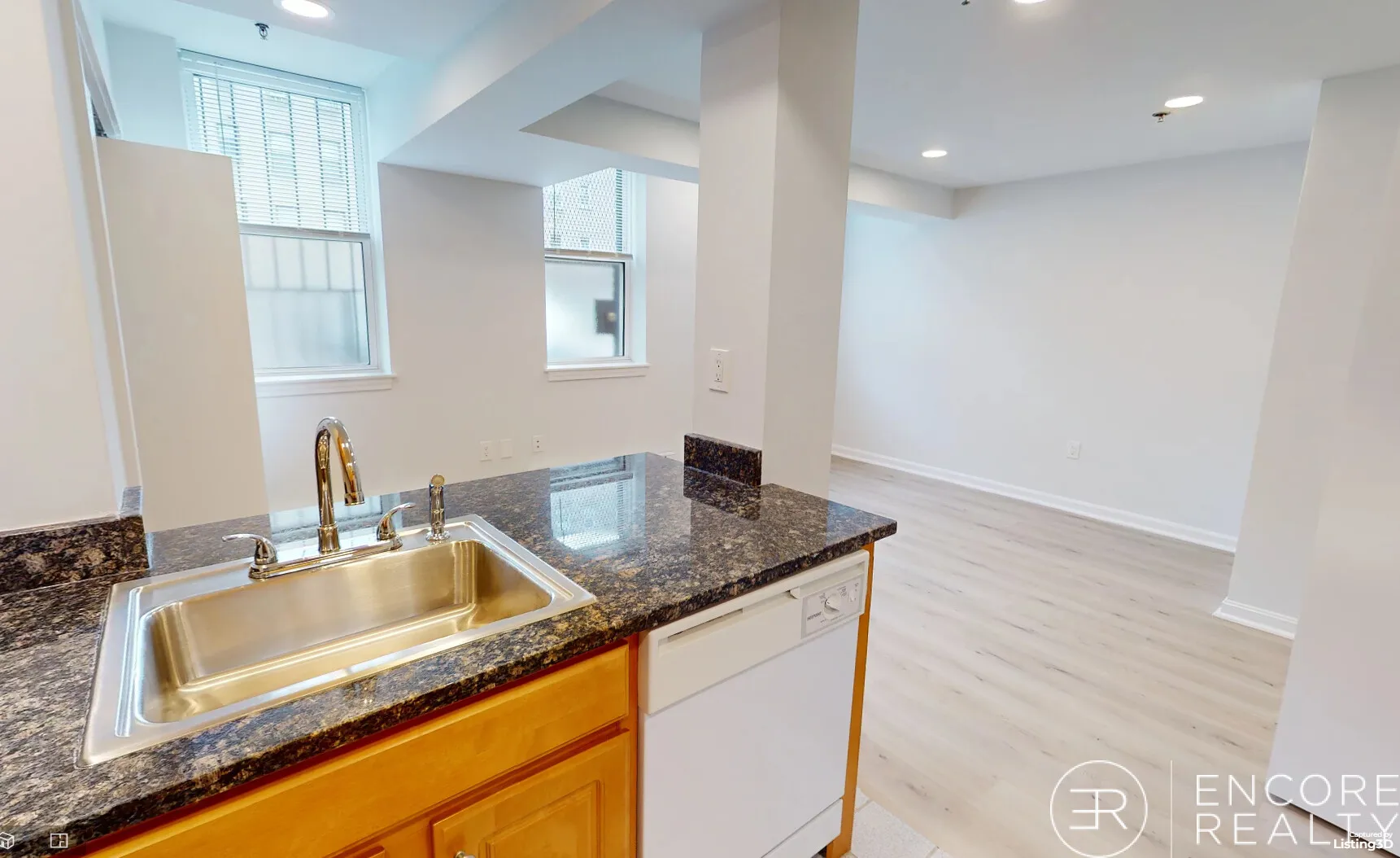 28 Queensberry St, Fenway