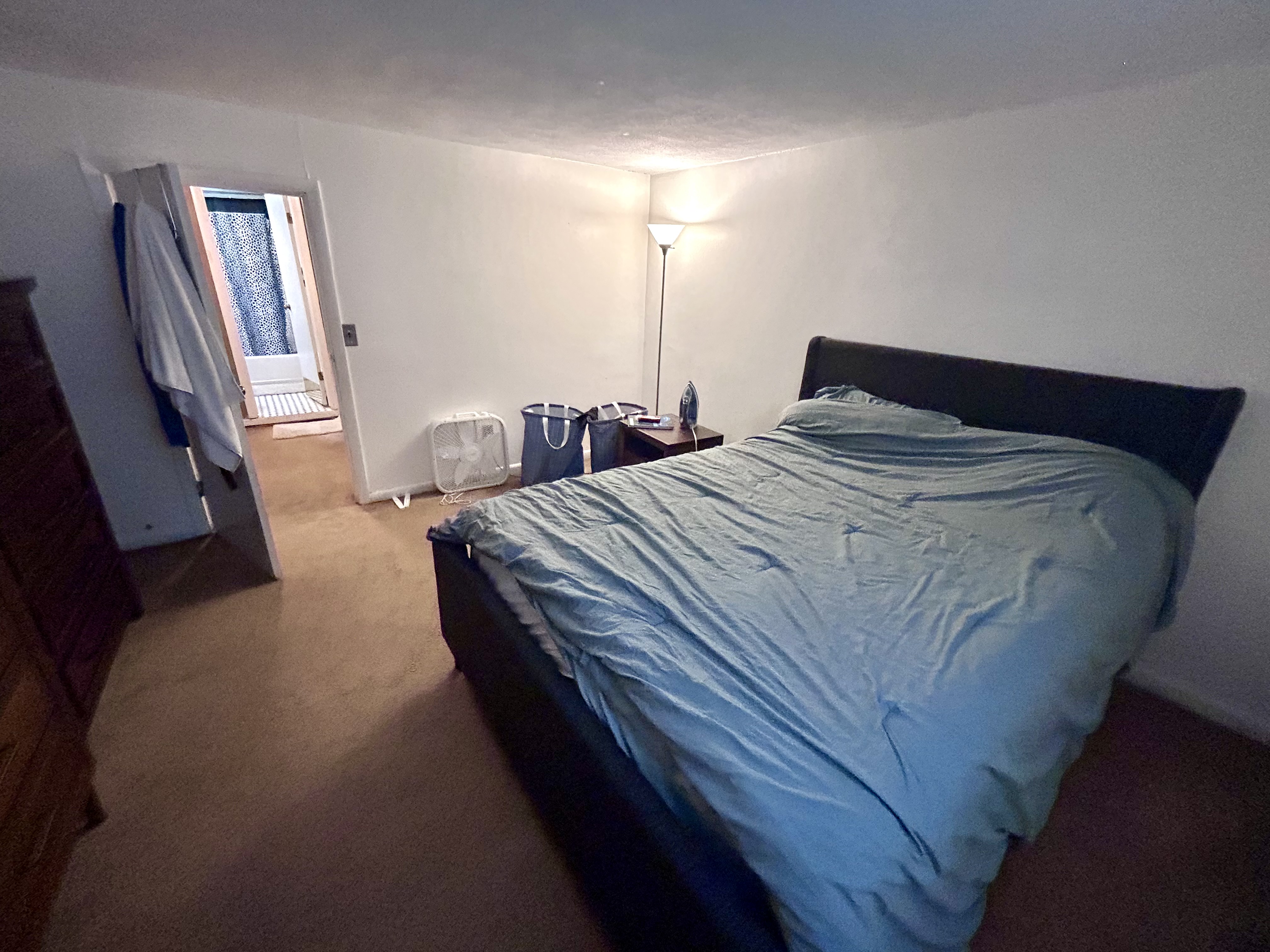 33 Westgate Rd, Chestnut Hill