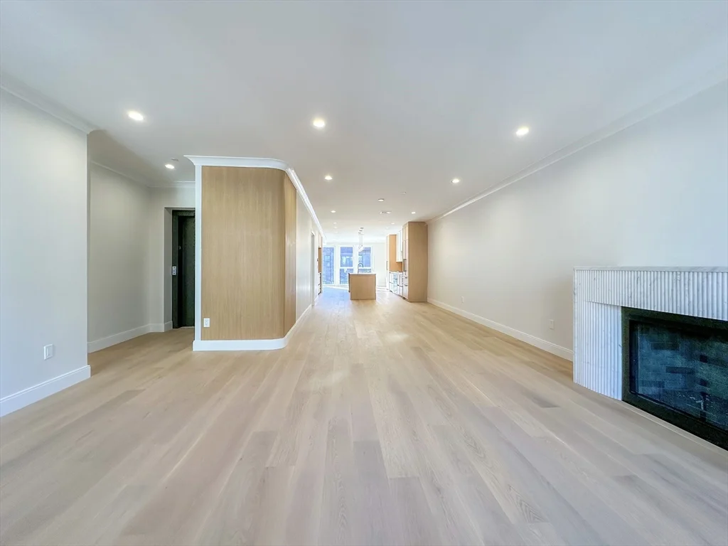 144 Worcester St, South End