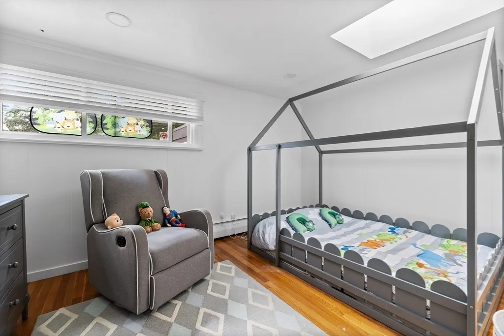 11 Patterson Rd, Lexington