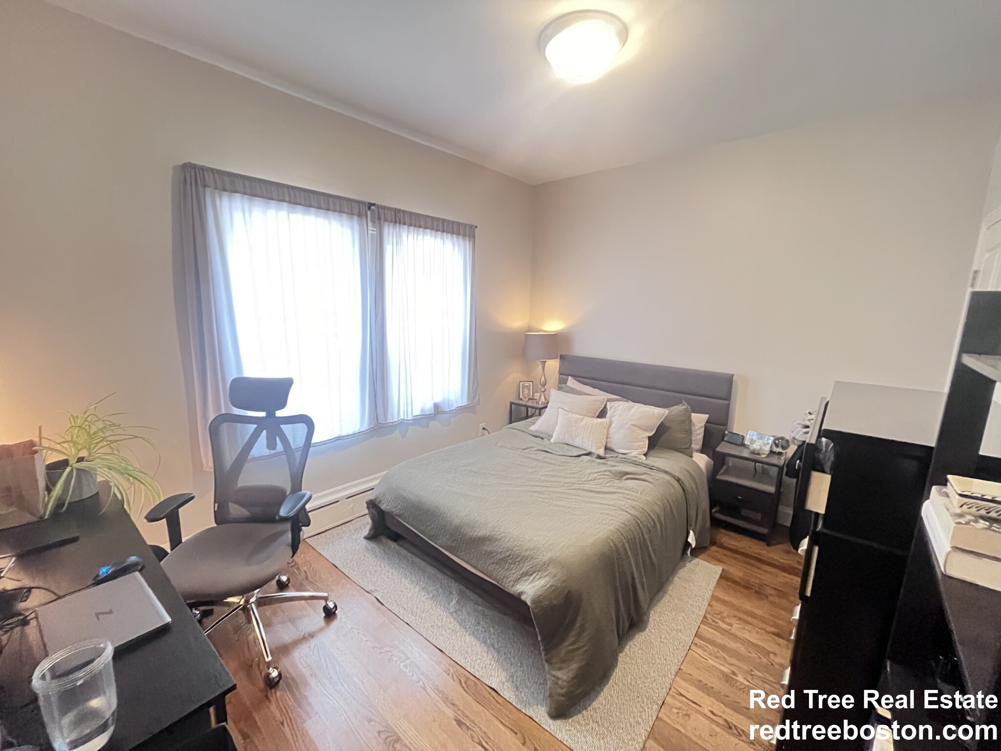 1712 Beacon St, Brookline