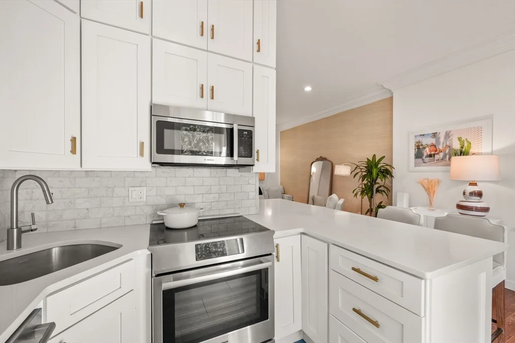 66 Appleton St, South End