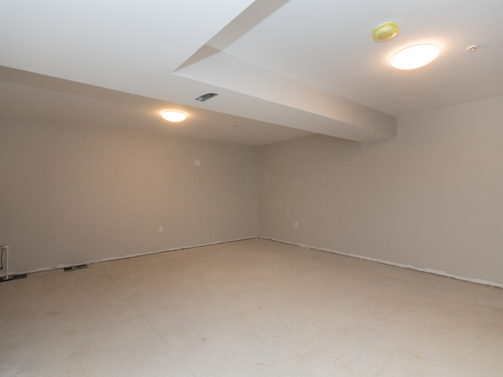 2 bed, 1.5 bath apartment for rent at 123 Centre Unit TH 1, Dorchester — photo 14 of 15