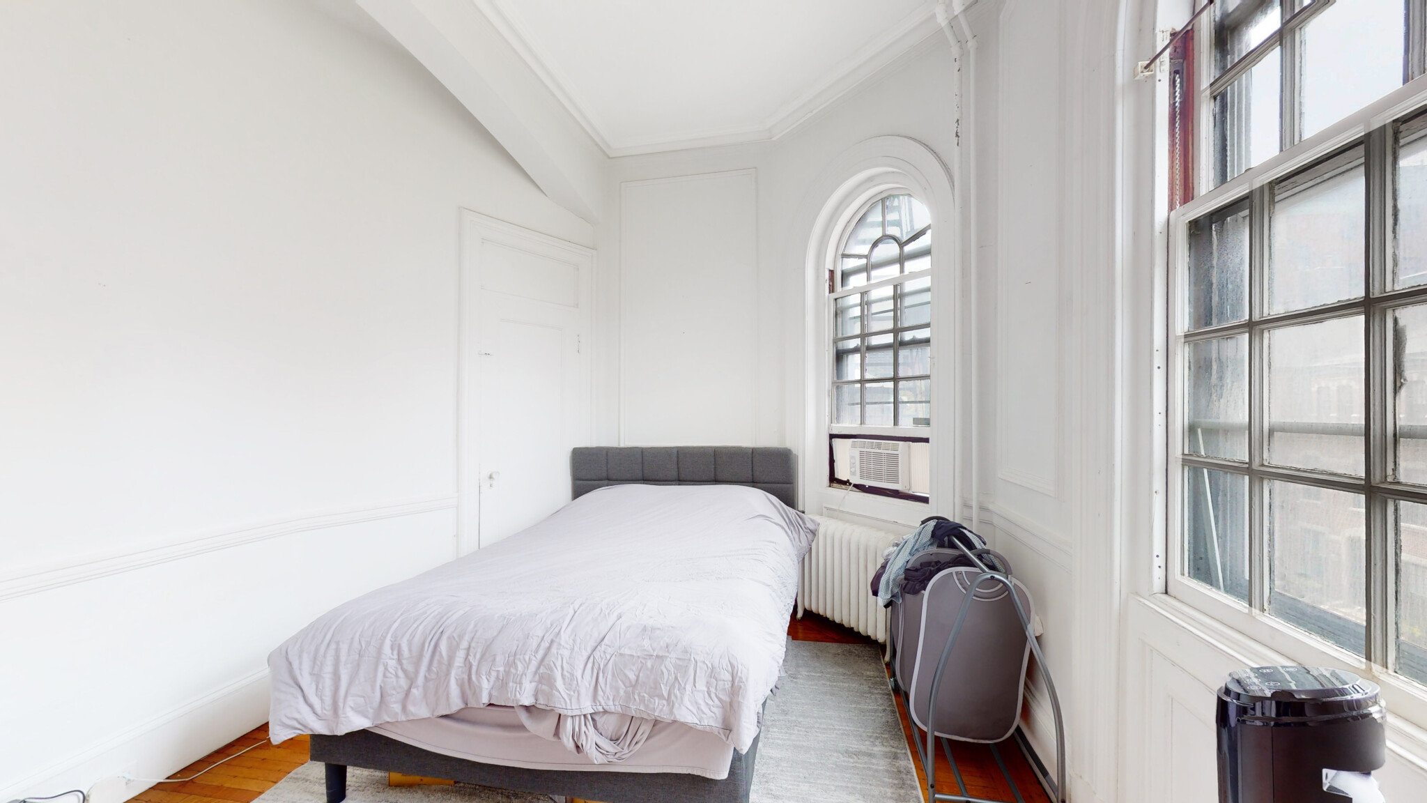 1 bed, 1 bath apartment for rent at 1 Gloucester St Unit 5., Back Bay