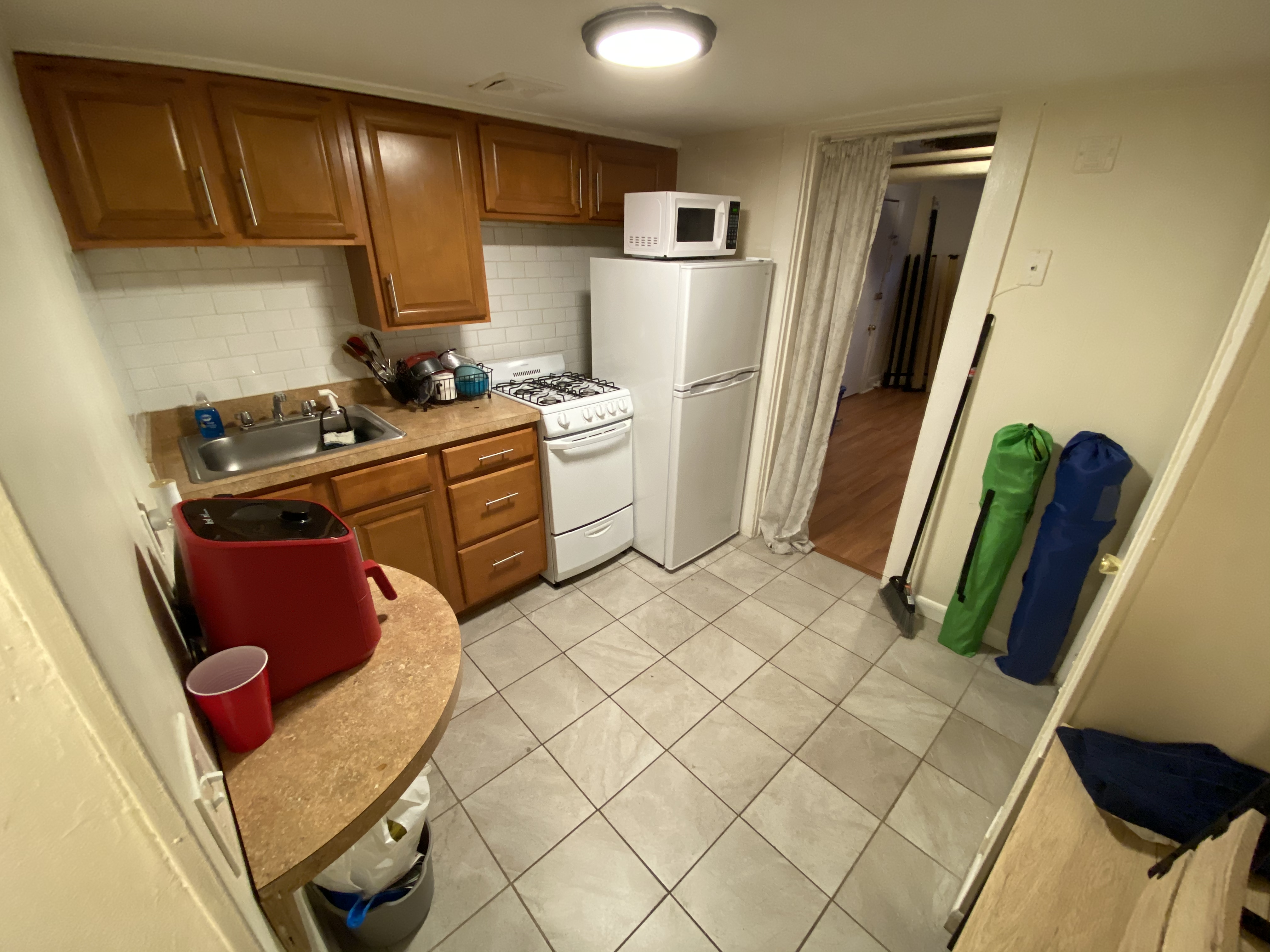 Studio bed, 1 bath apartment for rent at 1135 Commonwealth Ave Unit C, Allston